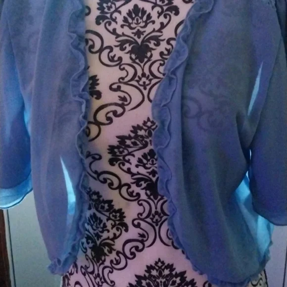 Women's Sheer Floral Lace Short Sleeve Cropped Bolero NWOT Size XL - Picture 4 of 12